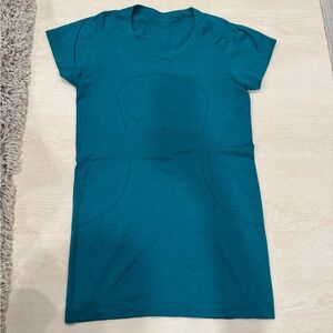 Lululemon Swiftly Tech Short-Sleeve